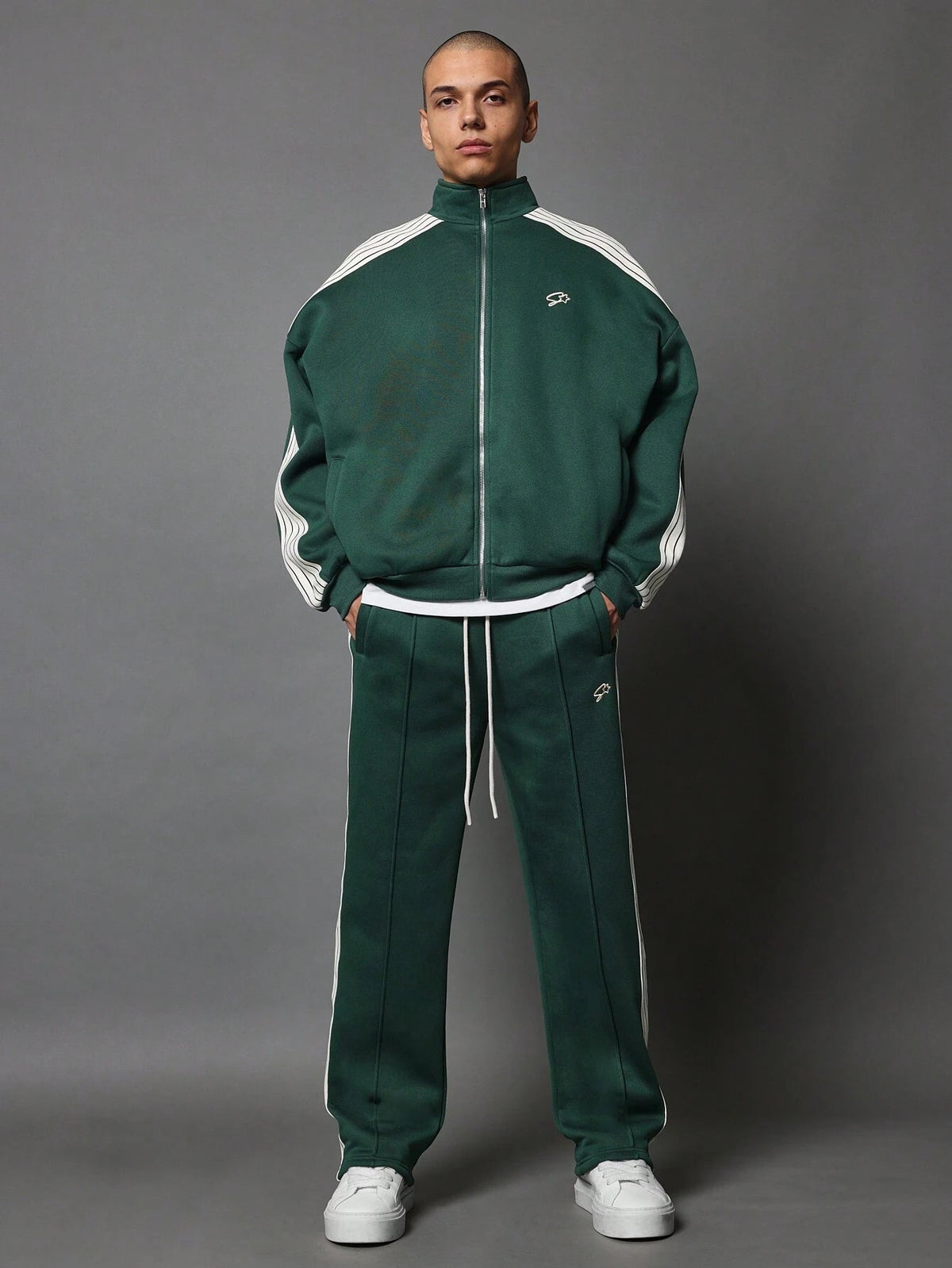 Conjunto SUMWON Vintage Varsity Track Co-Ord