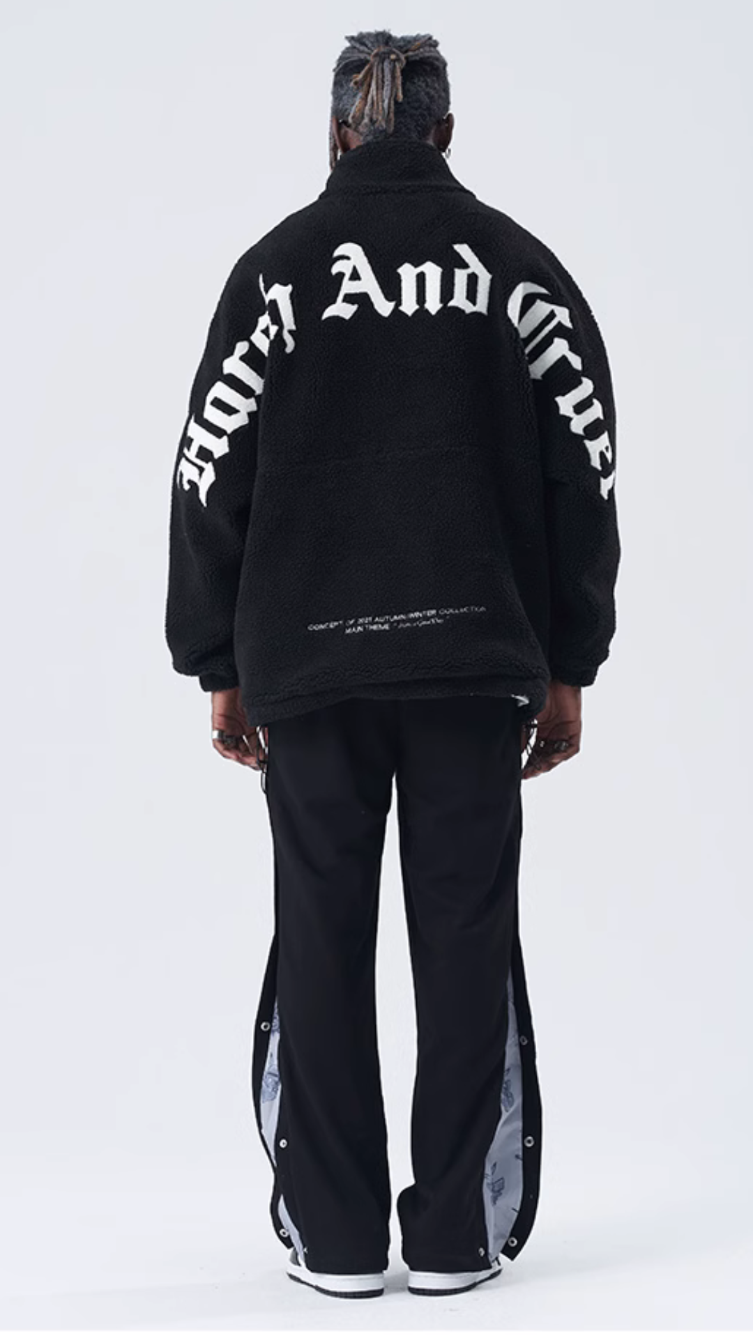 Jaqueta Cruel's Luxury